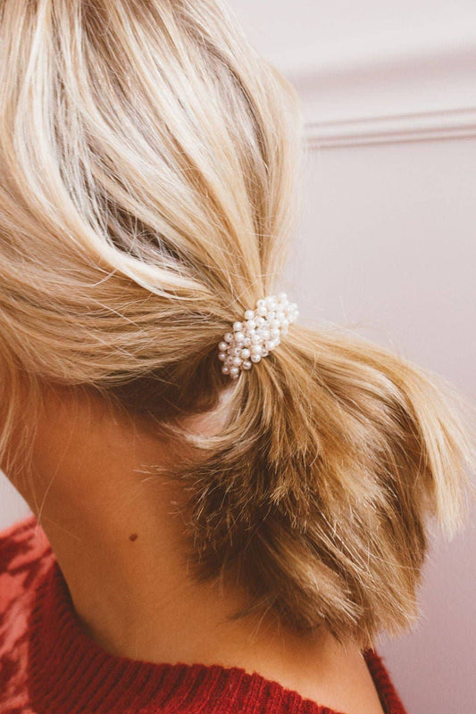 Luxe Pearl Tie