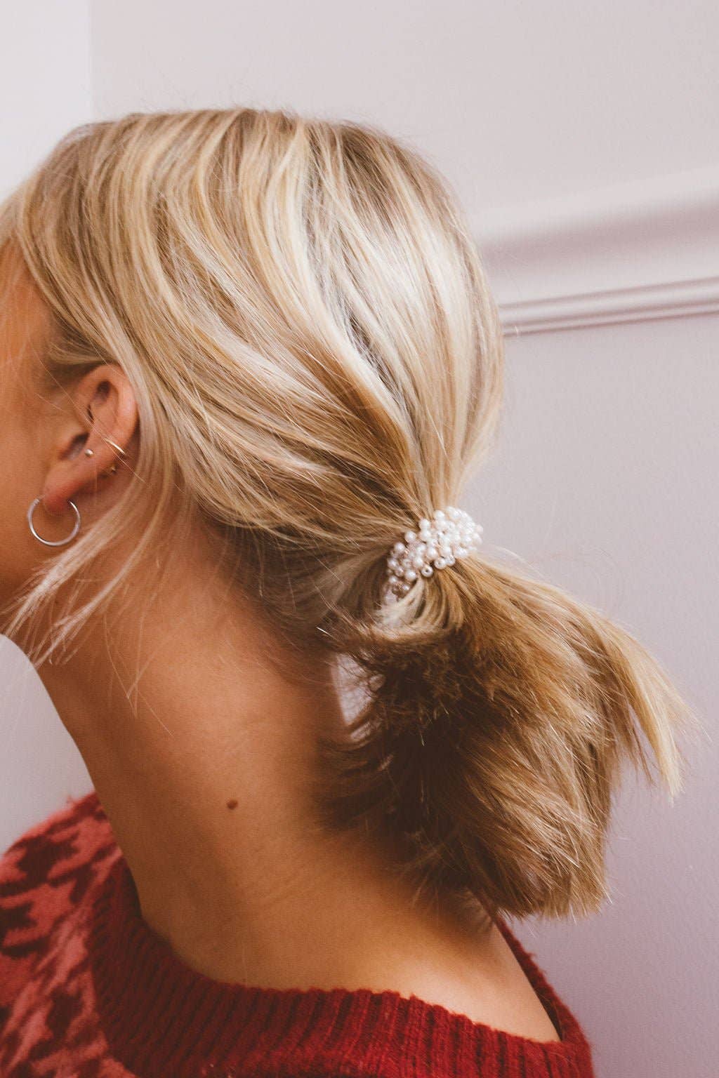 Luxe Pearl Tie