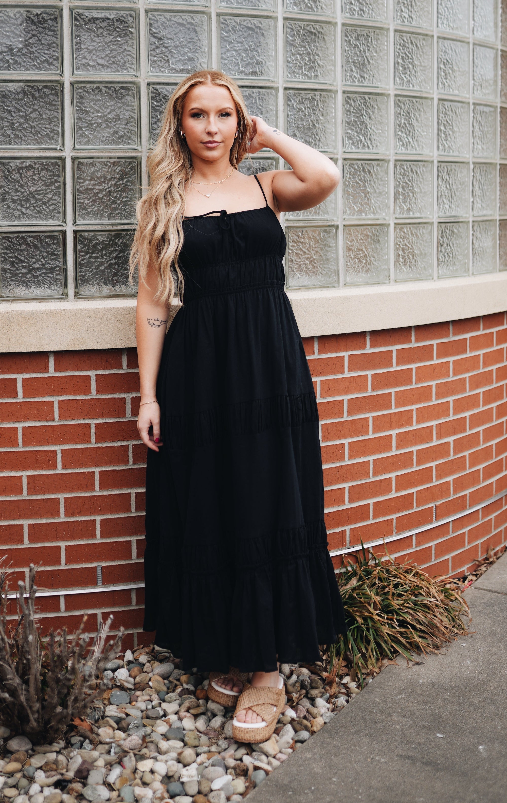 DRESSES & ROMPERS