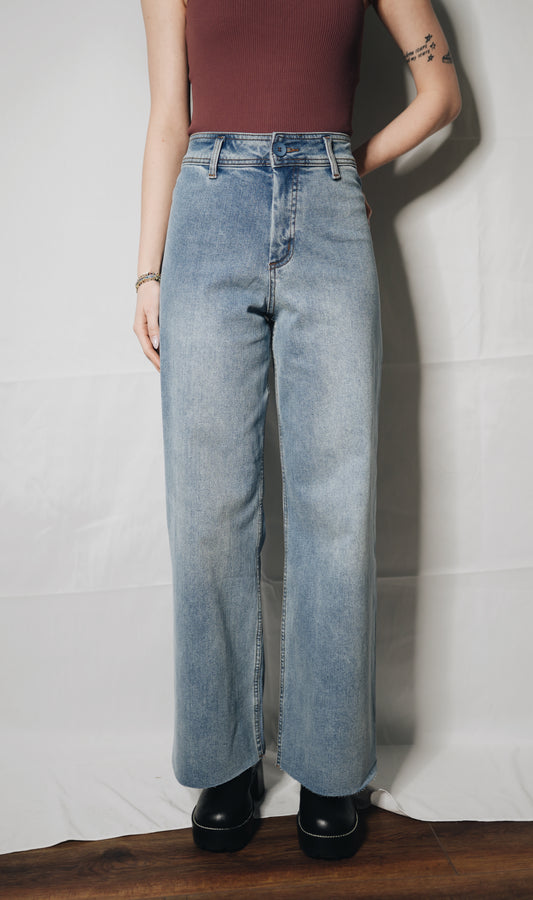 Ave Jeans