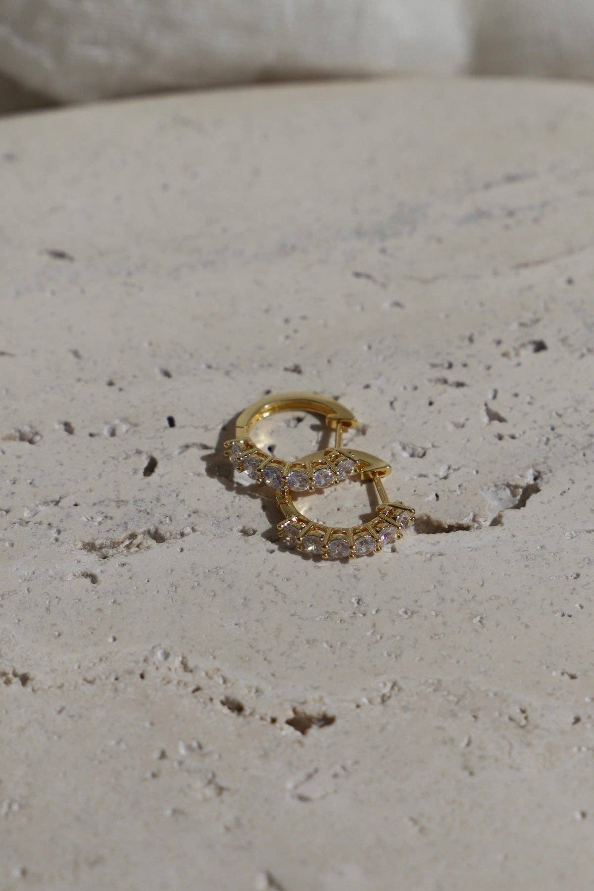 Élan Hoop Earrings