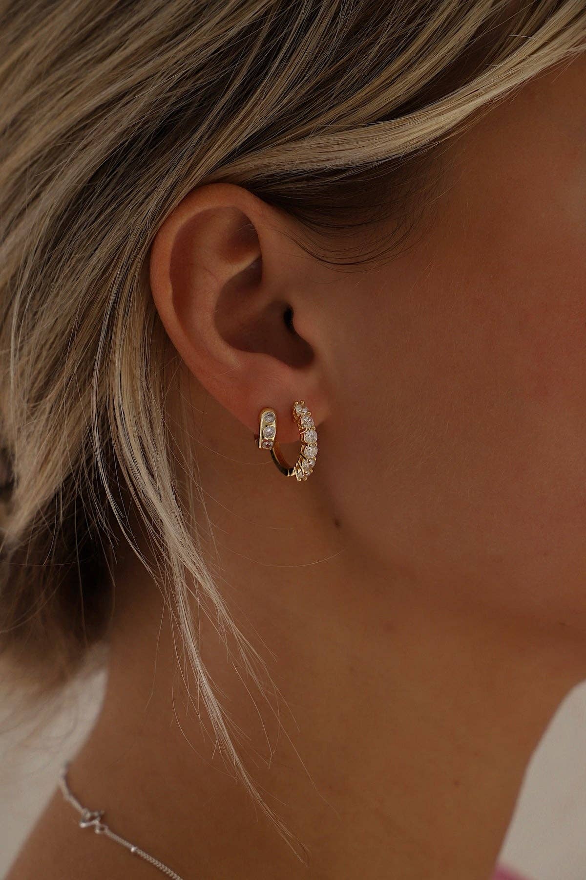 Élan Hoop Earrings
